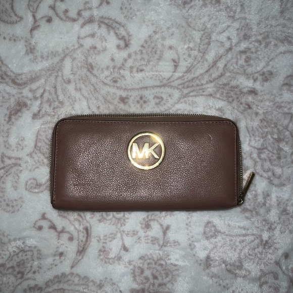 Mauve MK wallet - Picture 2 of 3